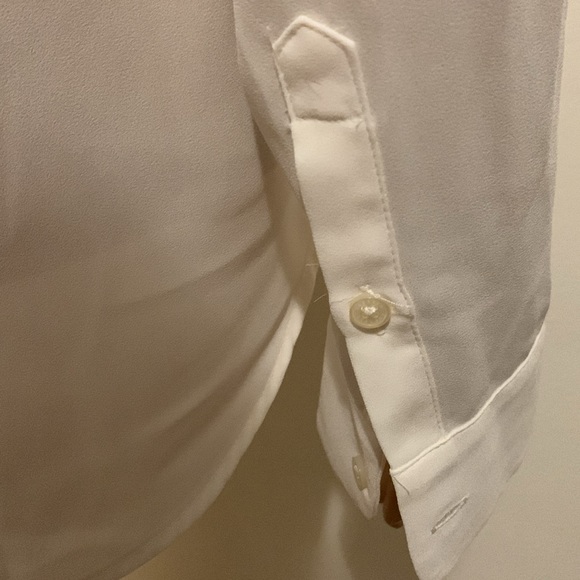 EXPRESS NWOT Cold- Shoulder Button Down Shirt - Picture 7 of 9